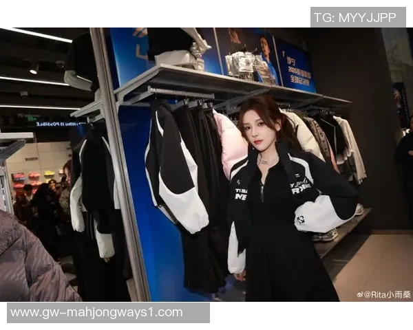 S15英雄联盟赛事专访赵娜揭秘成功秘诀与团队协作的重要性